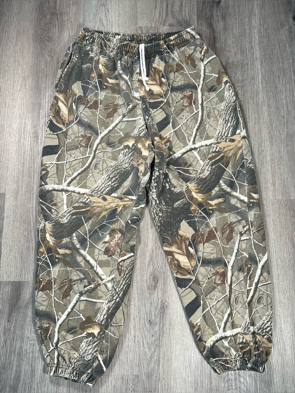 Vintage Liberty Realtree Hardwoods Camo Joggers Sweatpants Mens M Fleece 27”